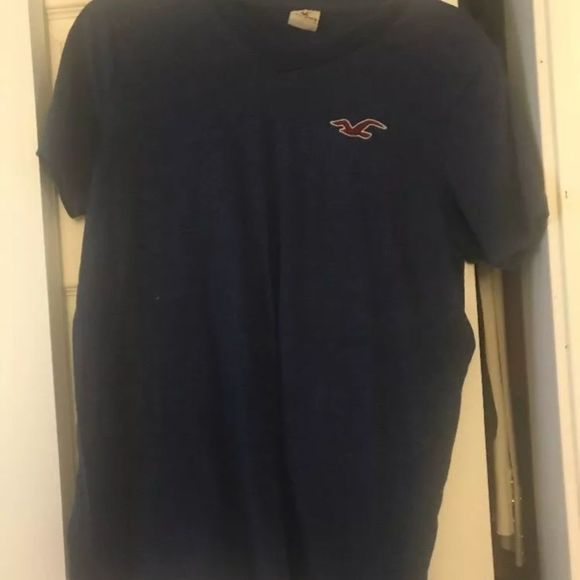 Holister Boy's Logo T-Shirt Size Medium - Picture 3 of 3
